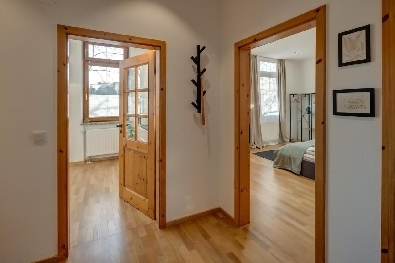 Kaza Guesthouse, Centrally Located 2 & 3 Bedroom Apartments In Аугсбург Екстер'єр фото