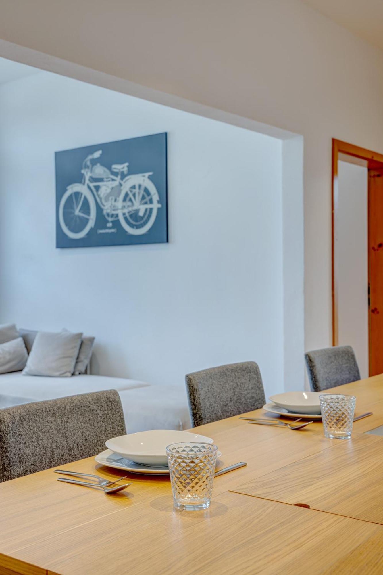 Kaza Guesthouse, Centrally Located 2 & 3 Bedroom Apartments In Аугсбург Екстер'єр фото