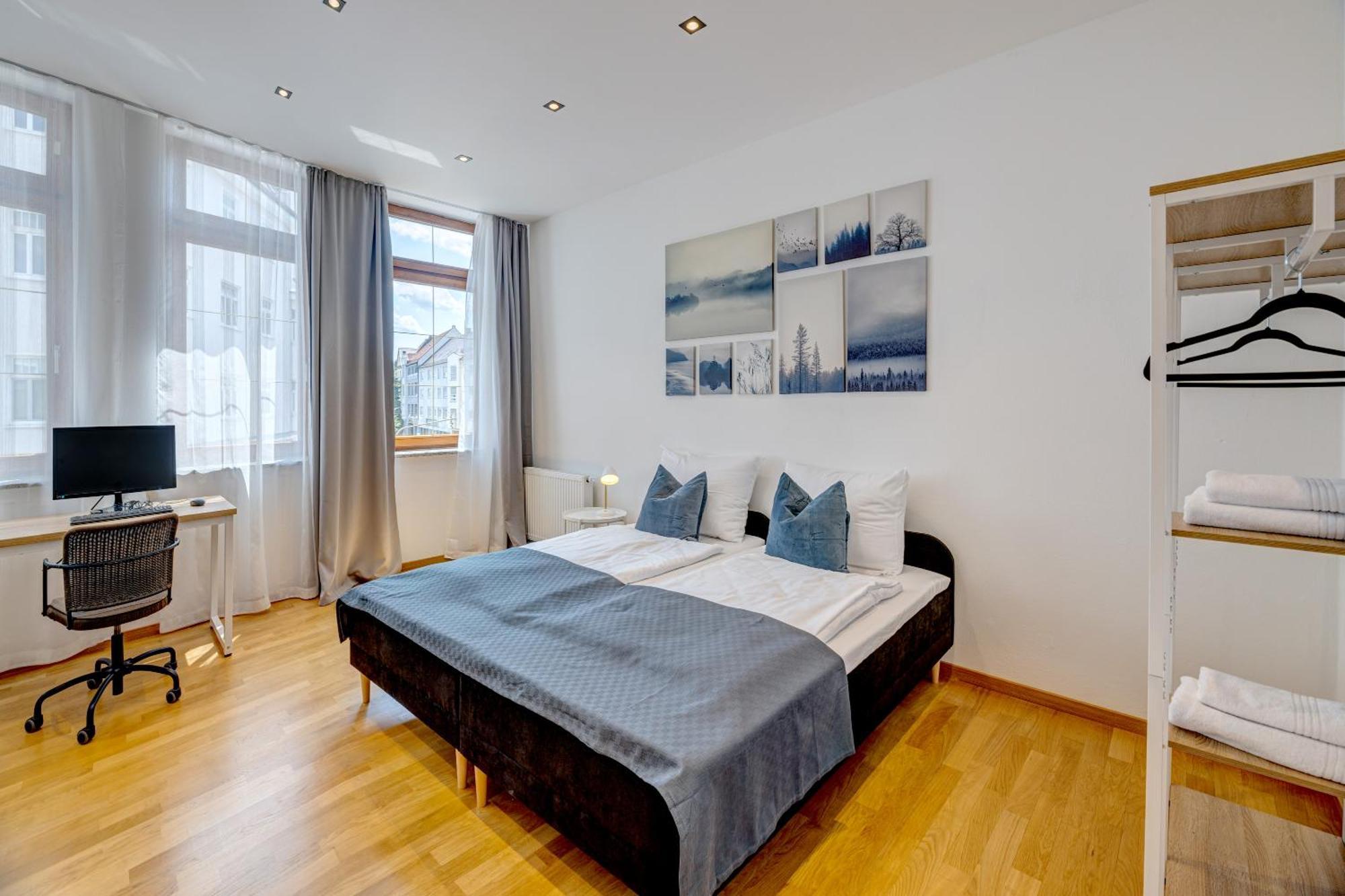 Kaza Guesthouse, Centrally Located 2 & 3 Bedroom Apartments In Аугсбург Екстер'єр фото